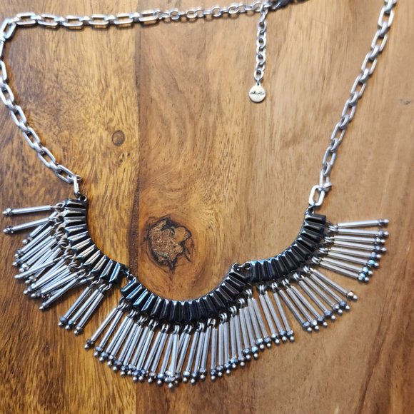 Stella & Dot Twilight Fringe Necklace - Picture 2 of 2